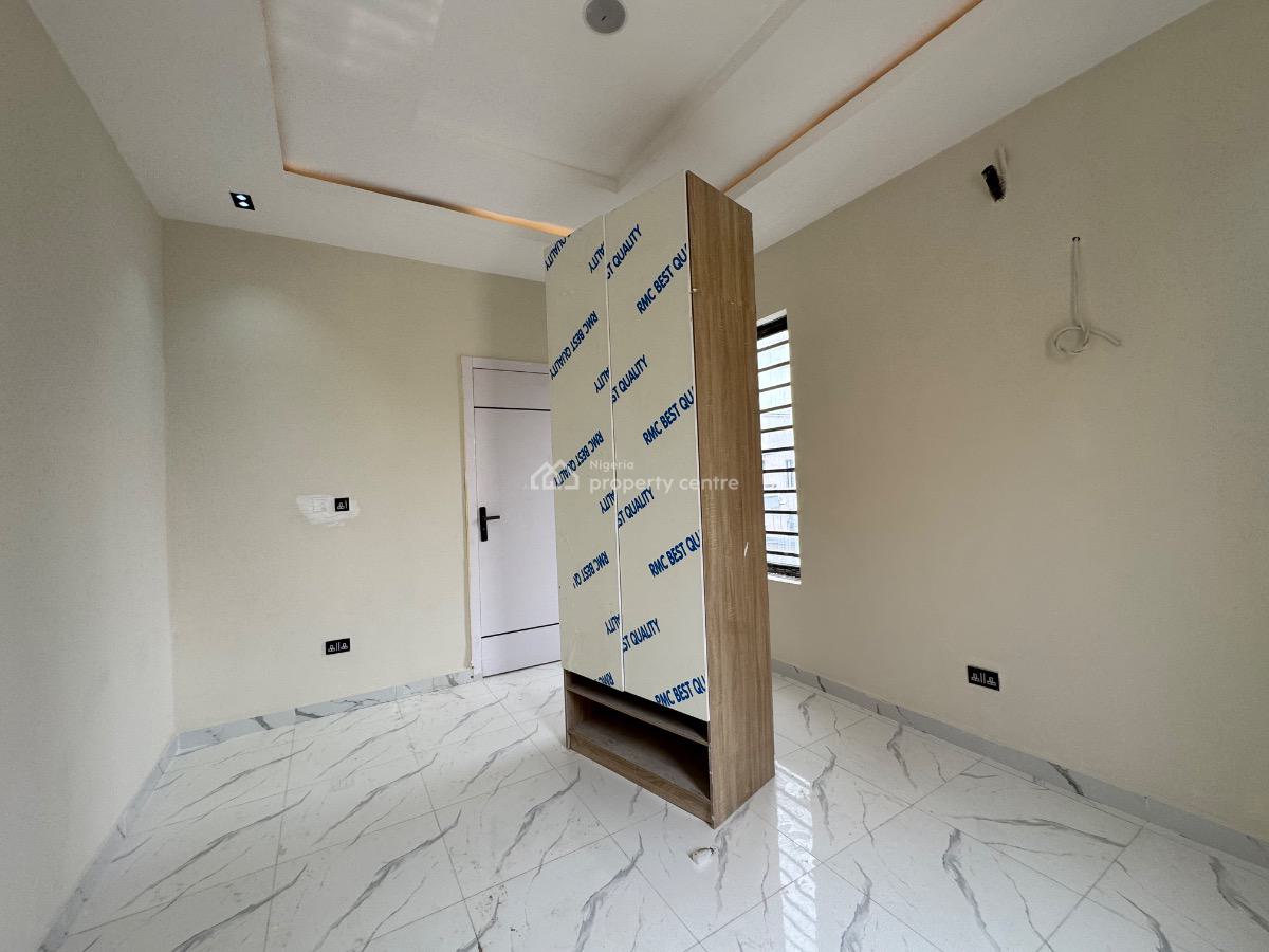 Luxury 5bedroom Fully Detached Garage, Ologolo, Lekki, Lagos, Detached Duplex for Sale