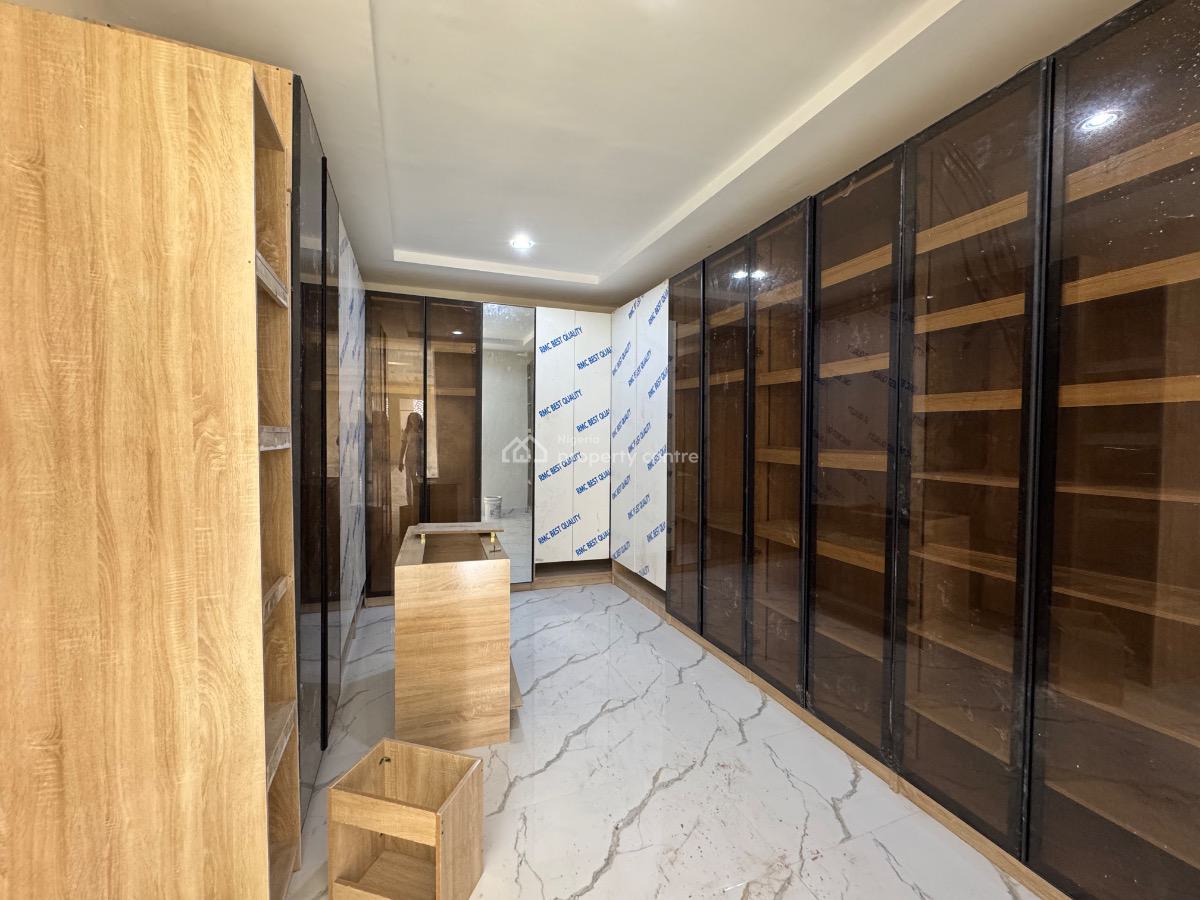 Luxury 5bedroom Fully Detached Garage, Ologolo, Lekki, Lagos, Detached Duplex for Sale