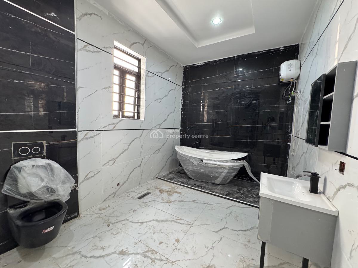 Luxury 5bedroom Fully Detached Garage, Ologolo, Lekki, Lagos, Detached Duplex for Sale