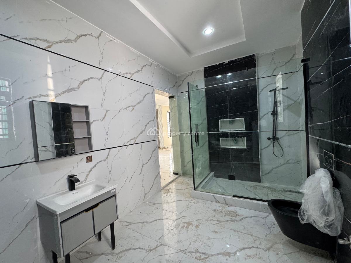 Luxury 5bedroom Fully Detached Garage, Ologolo, Lekki, Lagos, Detached Duplex for Sale