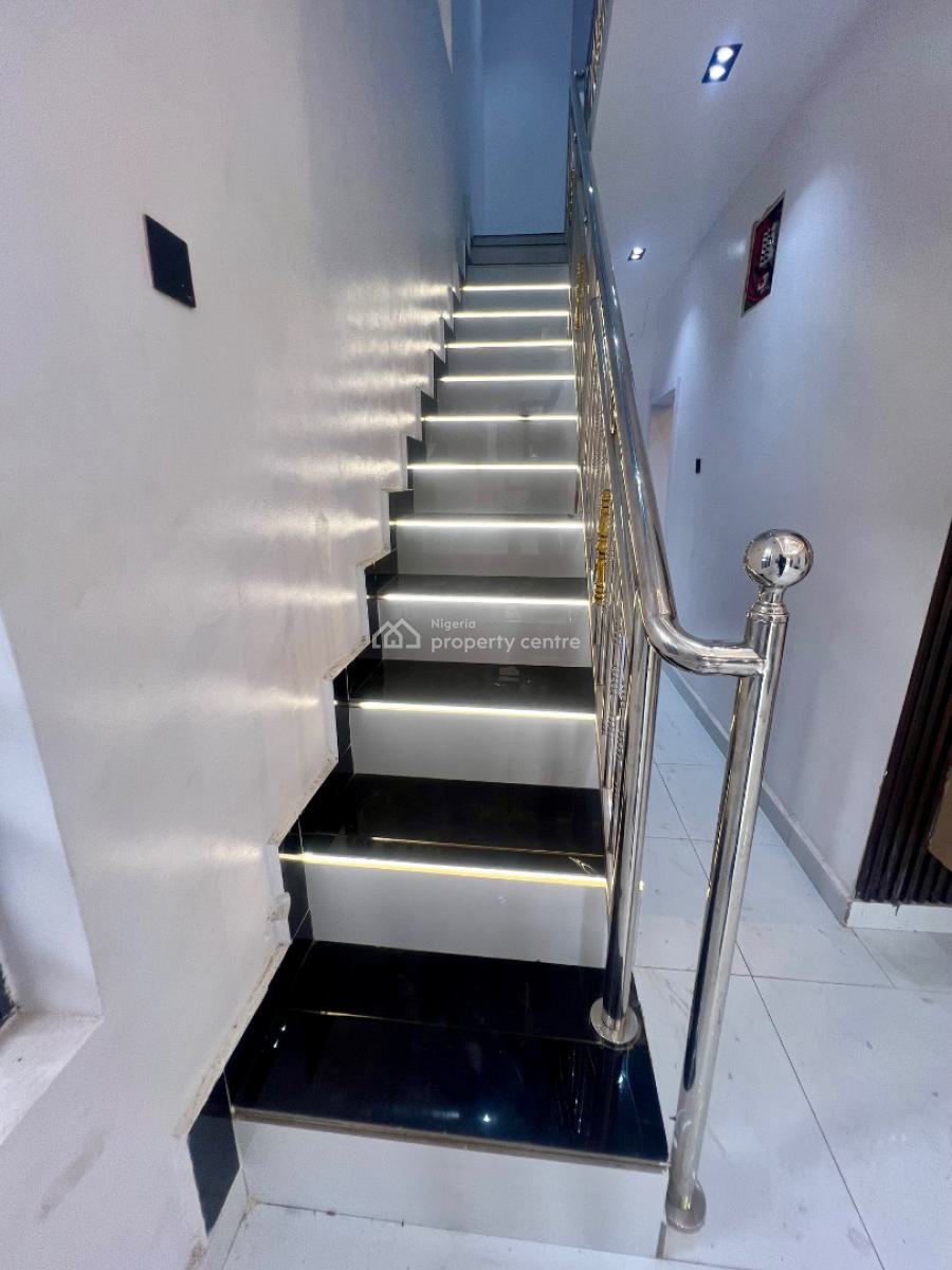 Fully Fitted 4 Bedroom Fully-detached House with 1bq and Inverter, Ojodu, Lagos, Detached Duplex for Sale