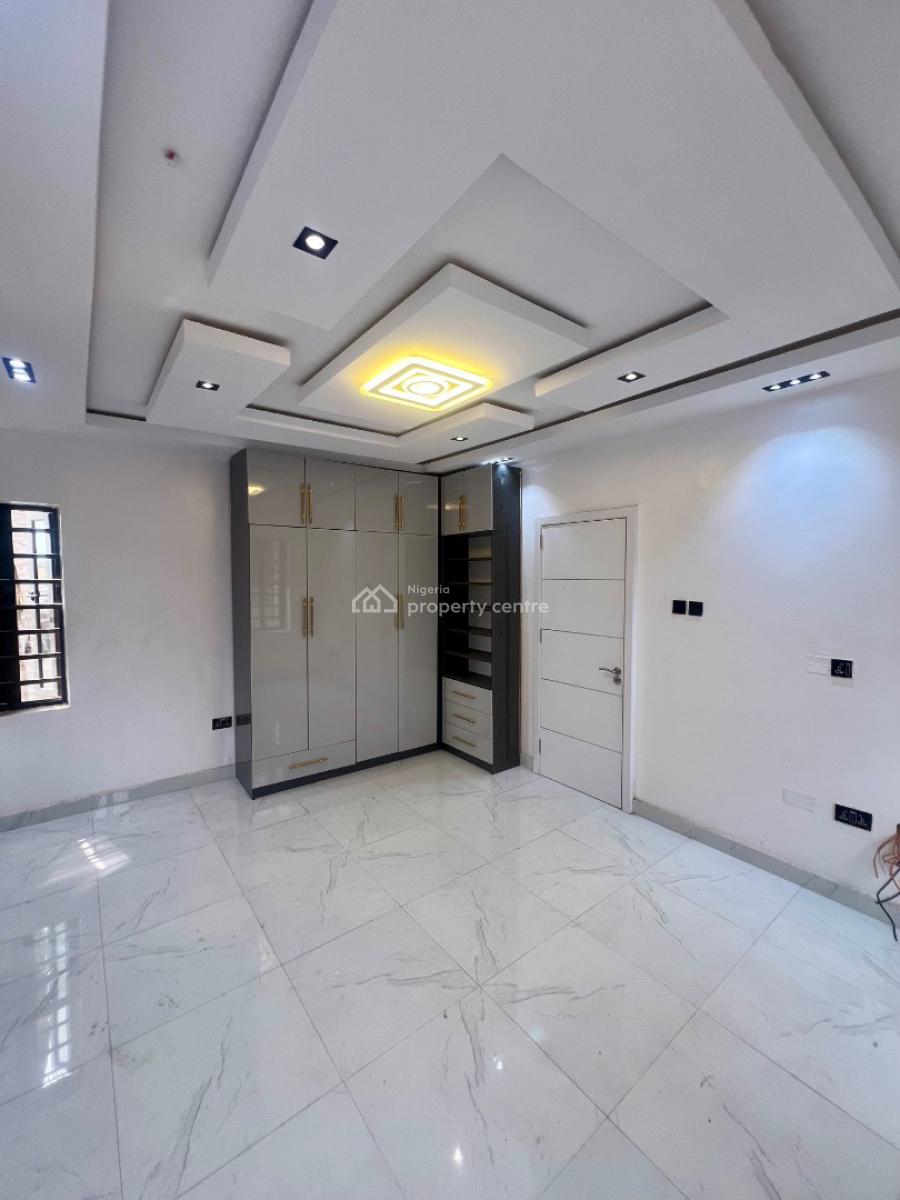 Fully Fitted 4 Bedroom Fully-detached House with 1bq and Inverter, Ojodu, Lagos, Detached Duplex for Sale