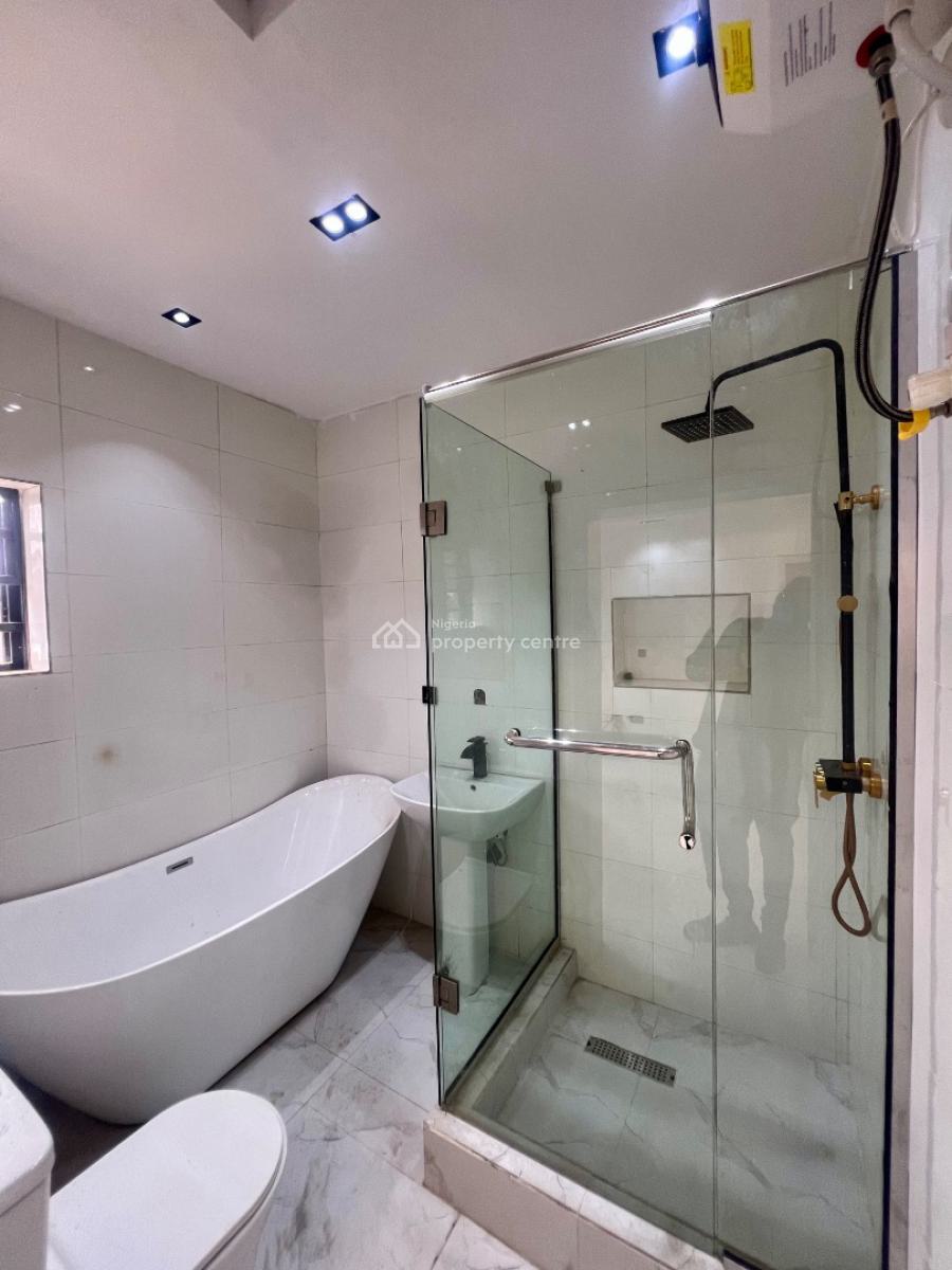 Fully Fitted 4 Bedroom Fully-detached House with 1bq and Inverter, Ojodu, Lagos, Detached Duplex for Sale