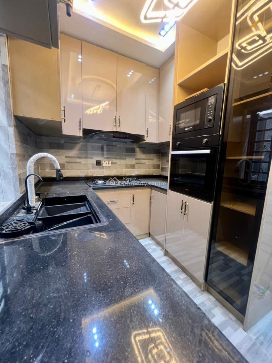 Luxurious 4 Bed Fully-detached  Duplex with Bq, Ojodu, Lagos, Detached Duplex for Sale