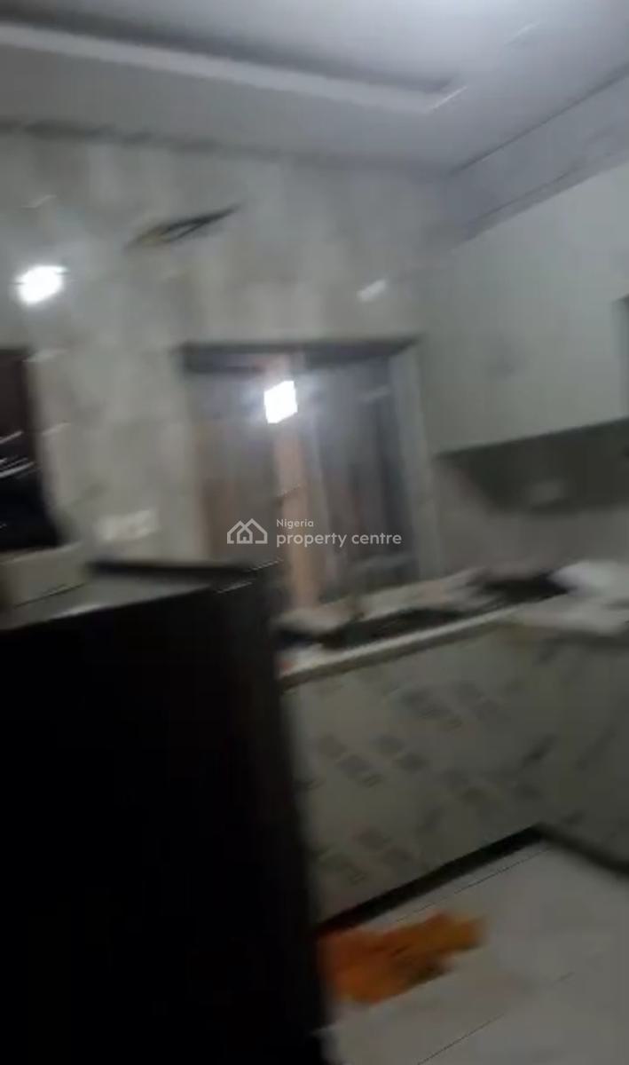 Decent 2 Wings of 4 Bedrooms Semi Detached Duplex, Anthony, Maryland, Lagos, Detached Duplex for Sale