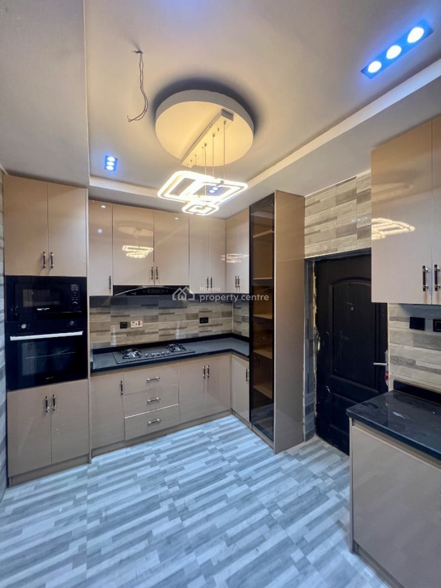 Fully Fitted 4 Bedroom Fully-detached House with 1bq + Inverter, Ojodu, Lagos, Detached Duplex for Sale