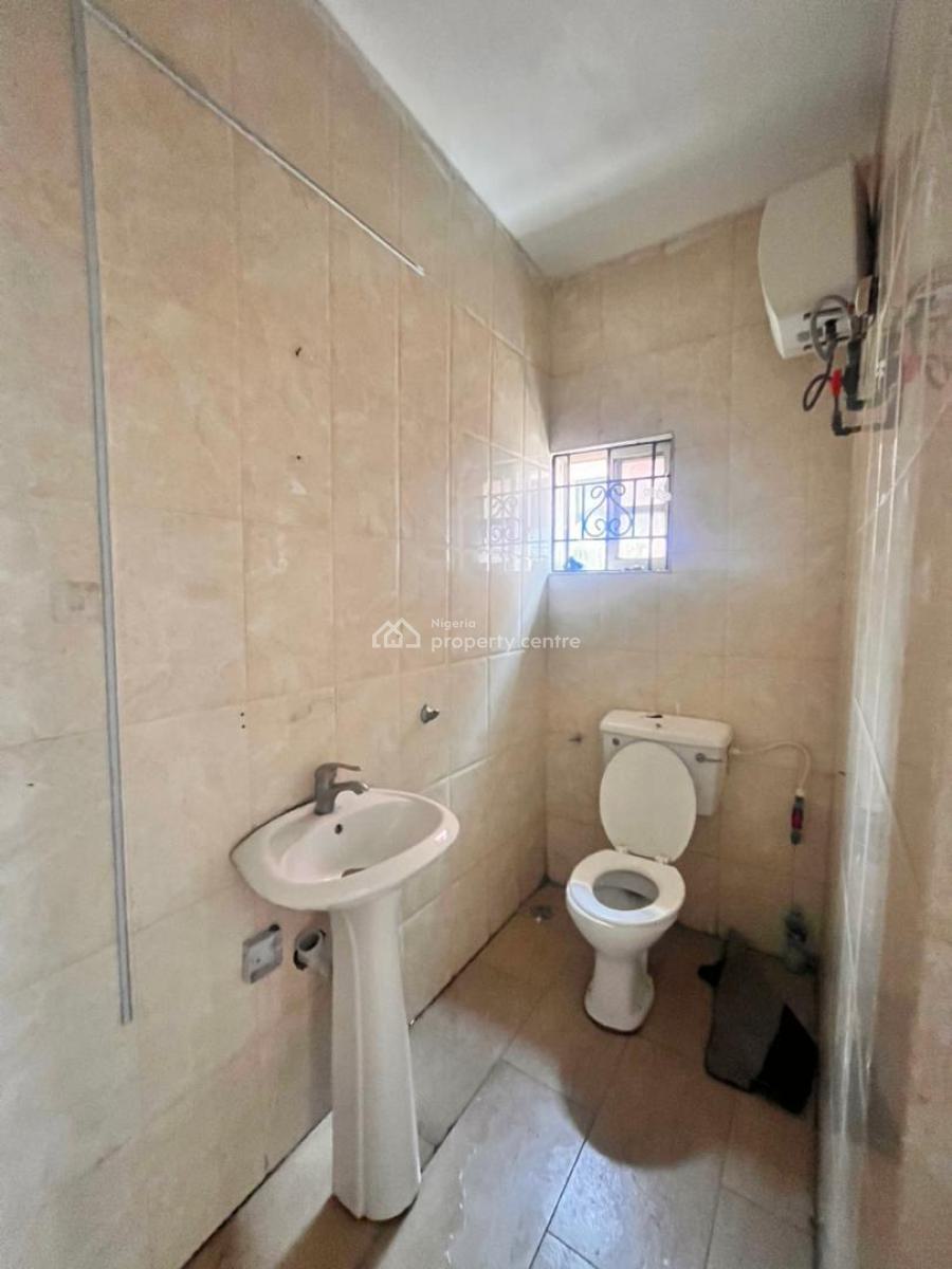 Room and Parlor, Thomas Estate, Ajah, Lagos, Flat / Apartment for Rent