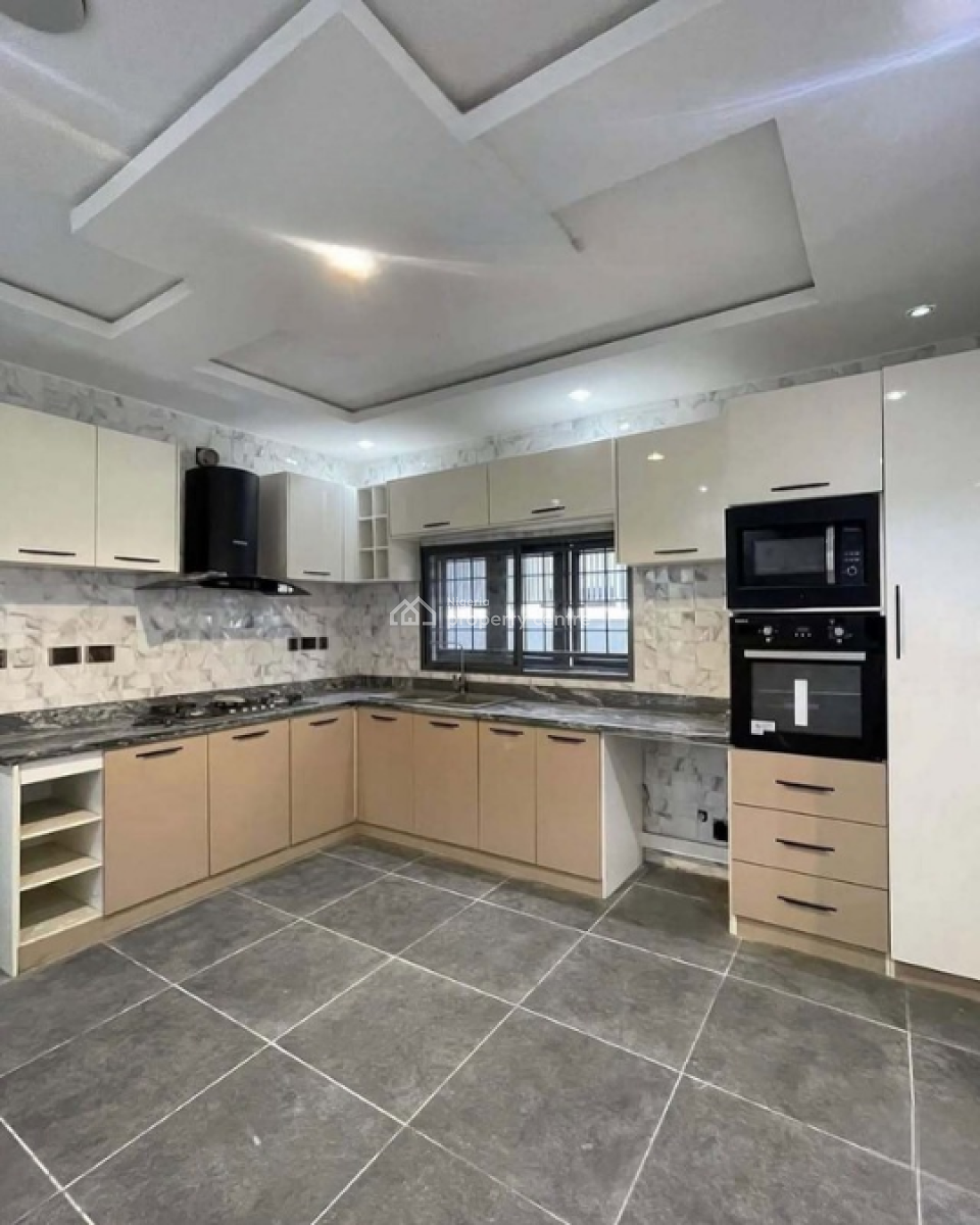 5 Bedroom Fully Detached Home, Lekki Phase 1, Lekki, Lagos, Detached Duplex for Rent