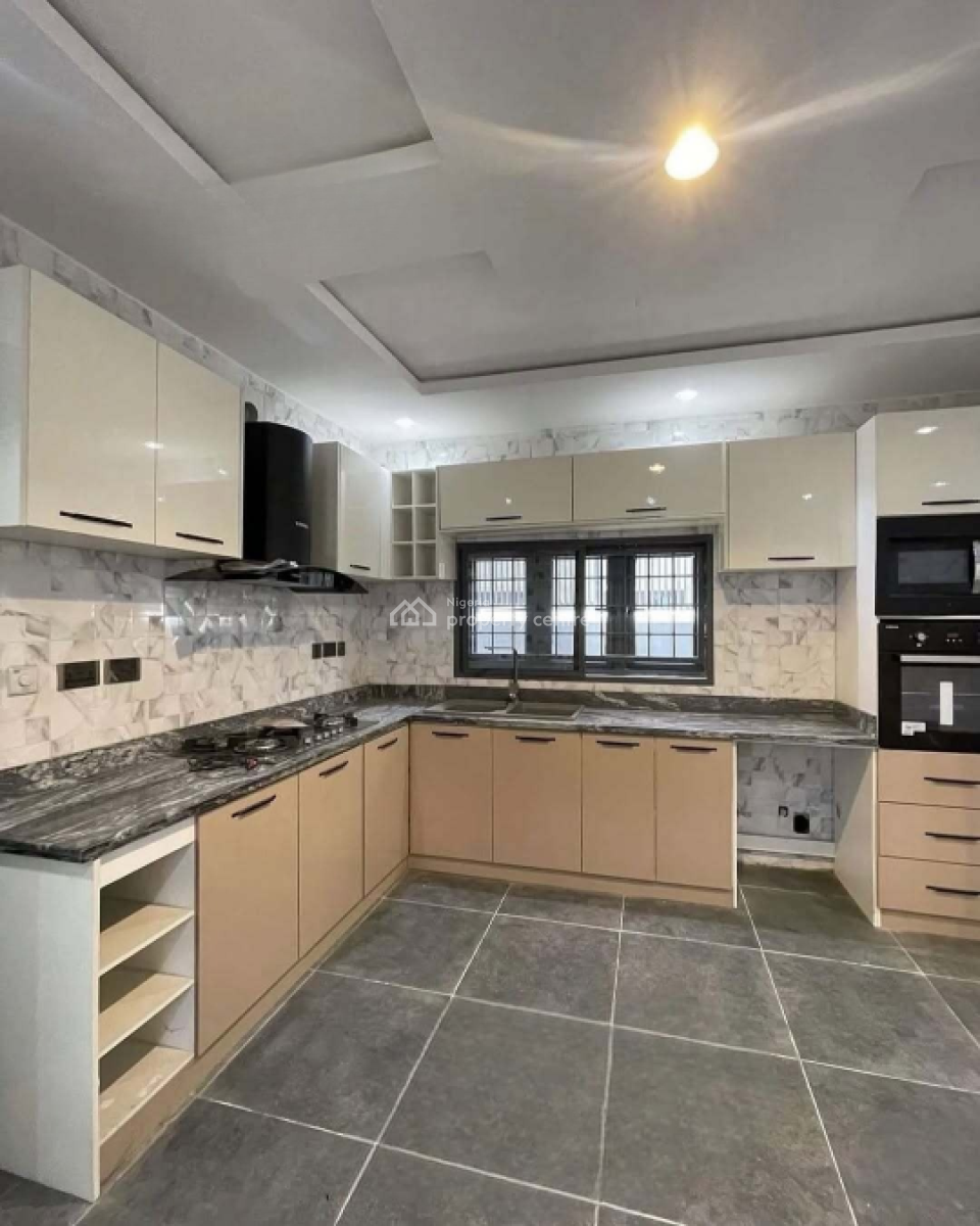 5 Bedroom Fully Detached Home, Lekki Phase 1, Lekki, Lagos, Detached Duplex for Rent