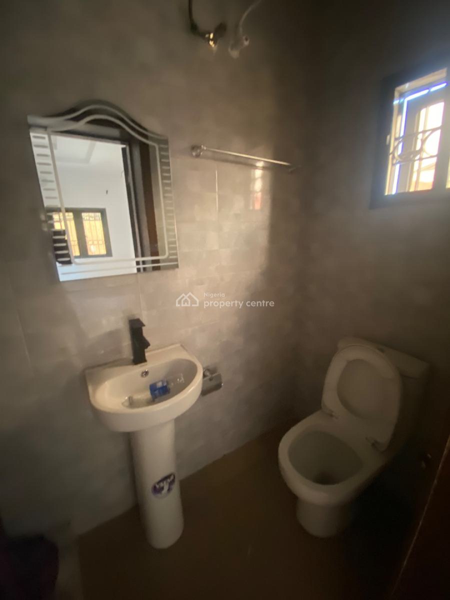 Well Built 1 Bedroom Shared Apartment, Chevron, Lekki, Lagos, Flat / Apartment for Rent