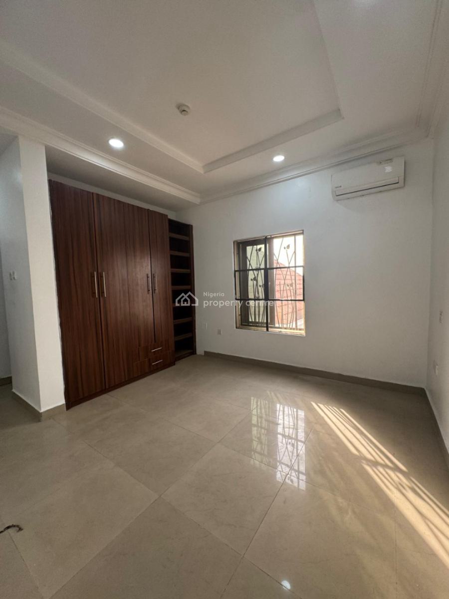 2 Bedrooms Flat, Cloverfield Estate, Katampe (main), Katampe, Abuja, Flat / Apartment for Sale