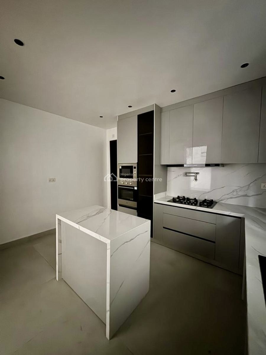 Well-appointed 5-bedroom Terrace with Bq, Banana Island, Ikoyi, Lagos, Terraced Duplex for Rent