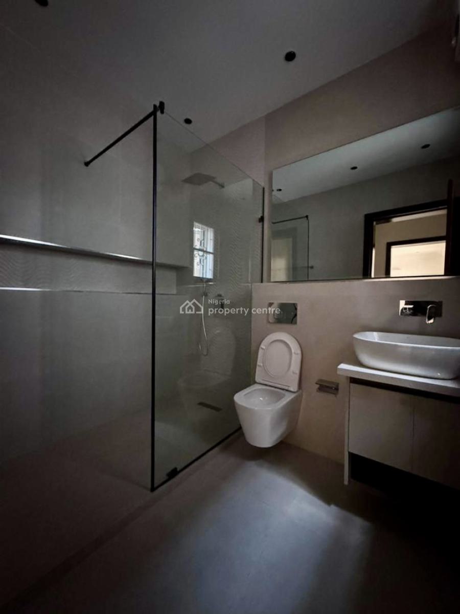 Well-appointed 5-bedroom Terrace with Bq, Banana Island, Ikoyi, Lagos, Terraced Duplex for Rent