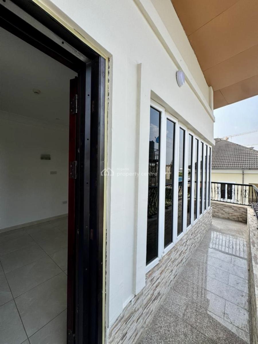 Well-appointed 5-bedroom Terrace with Bq, Banana Island, Ikoyi, Lagos, Terraced Duplex for Rent