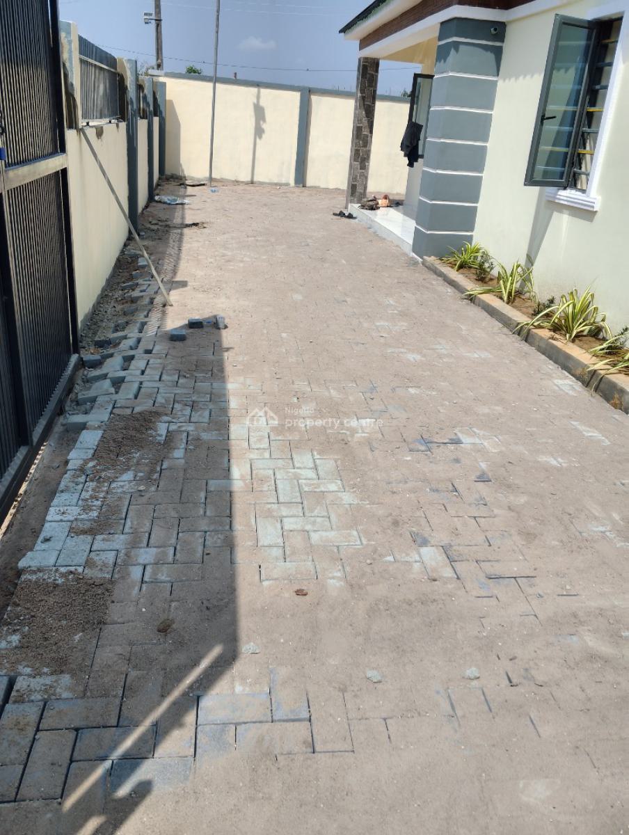 3 Bedrooms Bungalow, Baba Adisa, Eleko Junction Axis, Ibeju Lekki, Lagos, Detached Bungalow for Sale