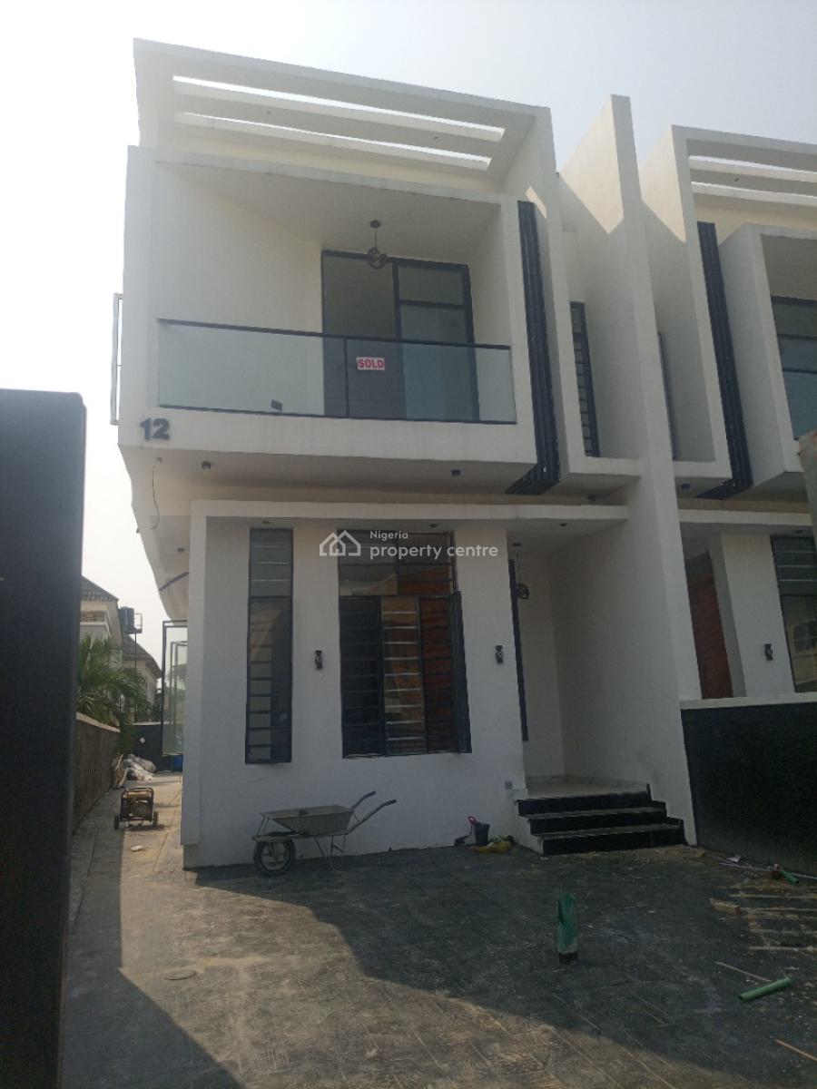 Self Compound Newly Built 4 Bedroom Semi-detached Duplex in a Luxury E, Idado Estate, Lekki Phase 2, Lekki, Lagos, Semi-detached Duplex for Rent