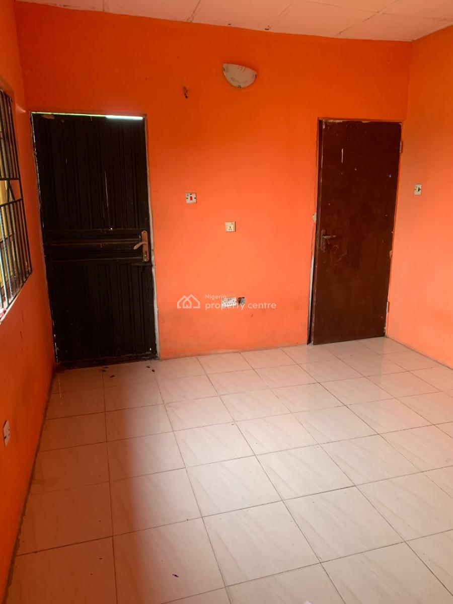 2 Bedroom Upstairs with Prepaid Meter, Abijo Gra, Ajah, Lagos, Flat / Apartment for Rent