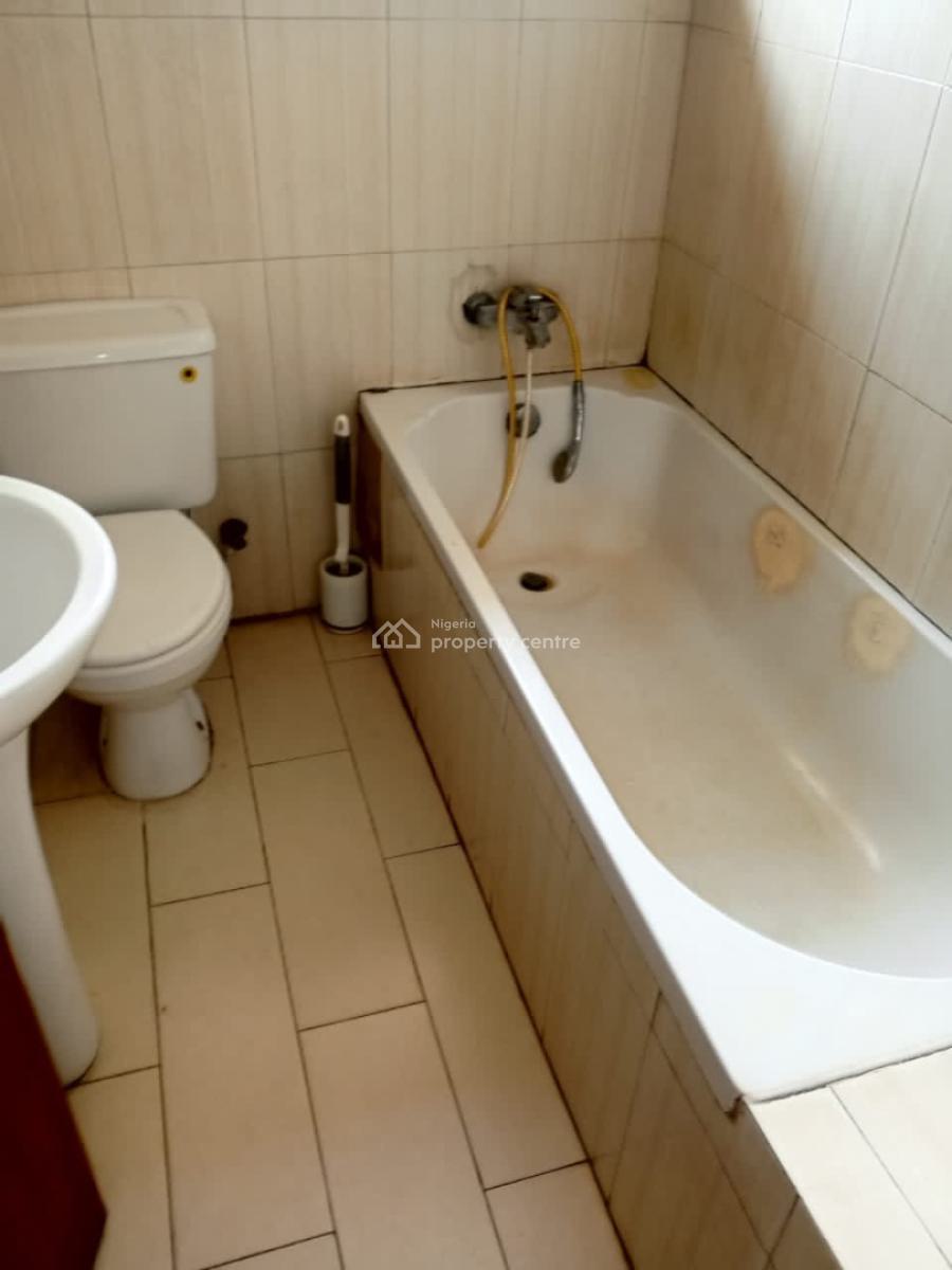 a Well Maintained 2 Unit 3 Bedroom Terrace with Bq Sitting 212sqm, Adebowale Street Lekki Phase 1, Lekki, Lagos, Terraced Duplex for Sale