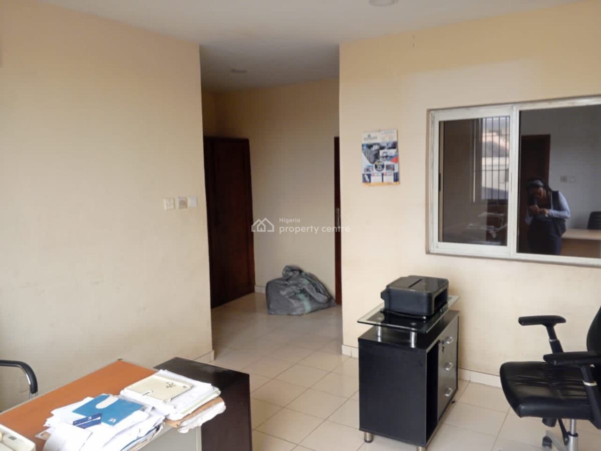 a Well Maintained 2 Unit 3 Bedroom Terrace with Bq Sitting 212sqm, Adebowale Street Lekki Phase 1, Lekki, Lagos, Terraced Duplex for Sale