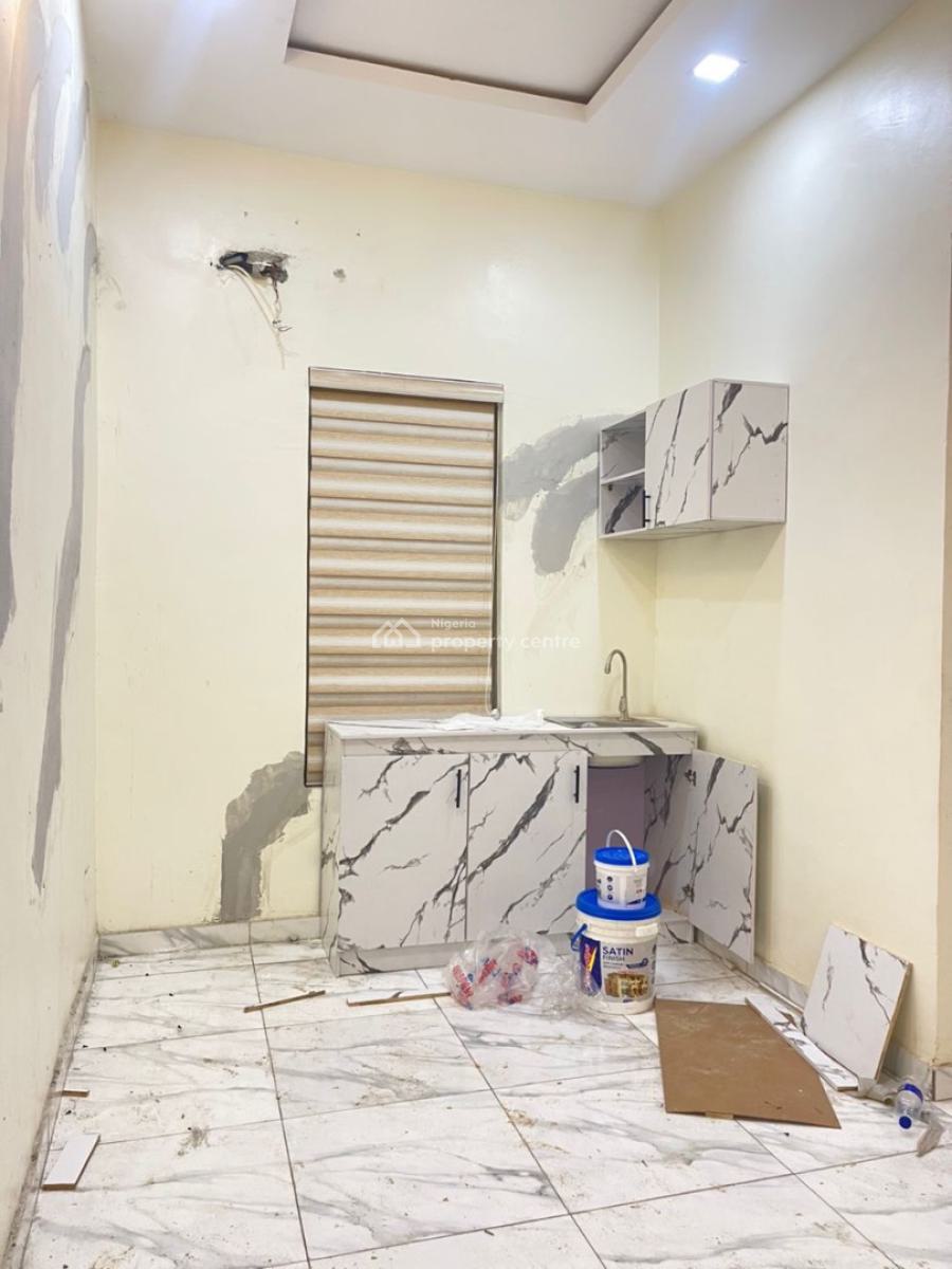 Newly Built 1 Bedroom Apartment with Personal Kitchen, Chevron, Lekki, Lagos, House for Rent