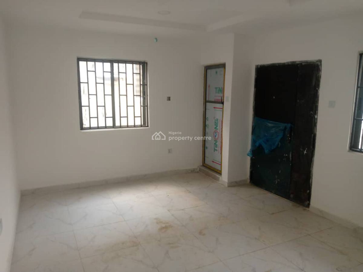 Spacious Room Shared Apartment, Cheviview Estate, Chevron Drive, Lekki, Lagos, Self Contain (single Rooms) for Rent