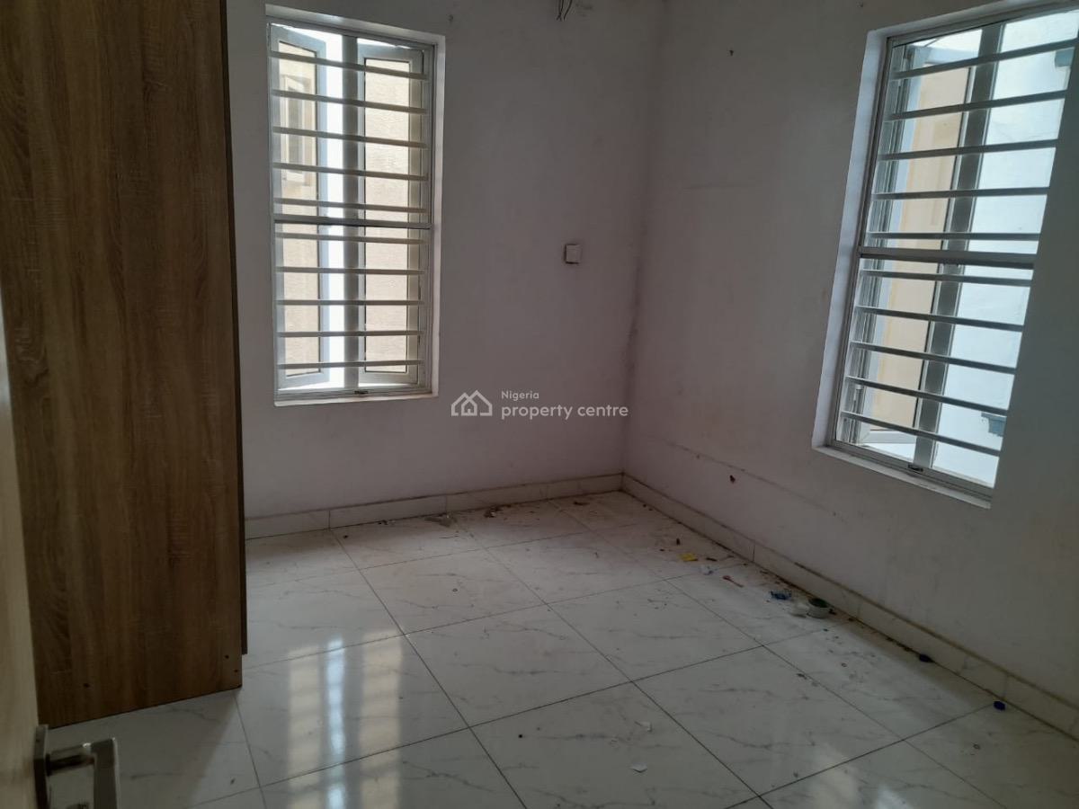 Ditress Sell 4 Bedrom Duplex Semi Detached with Bq at Ikota Gra Lekki, Ikota Gra, Lekki, Lagos, Semi-detached Duplex for Sale