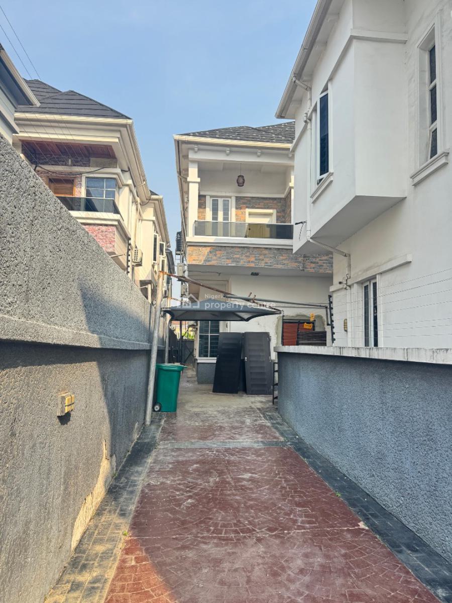 Luxury Renovated 4 Bedroom Semi Detached Duplex, Oral Estate, Lekki Phase 2, Lekki, Lagos, Semi-detached Duplex for Rent