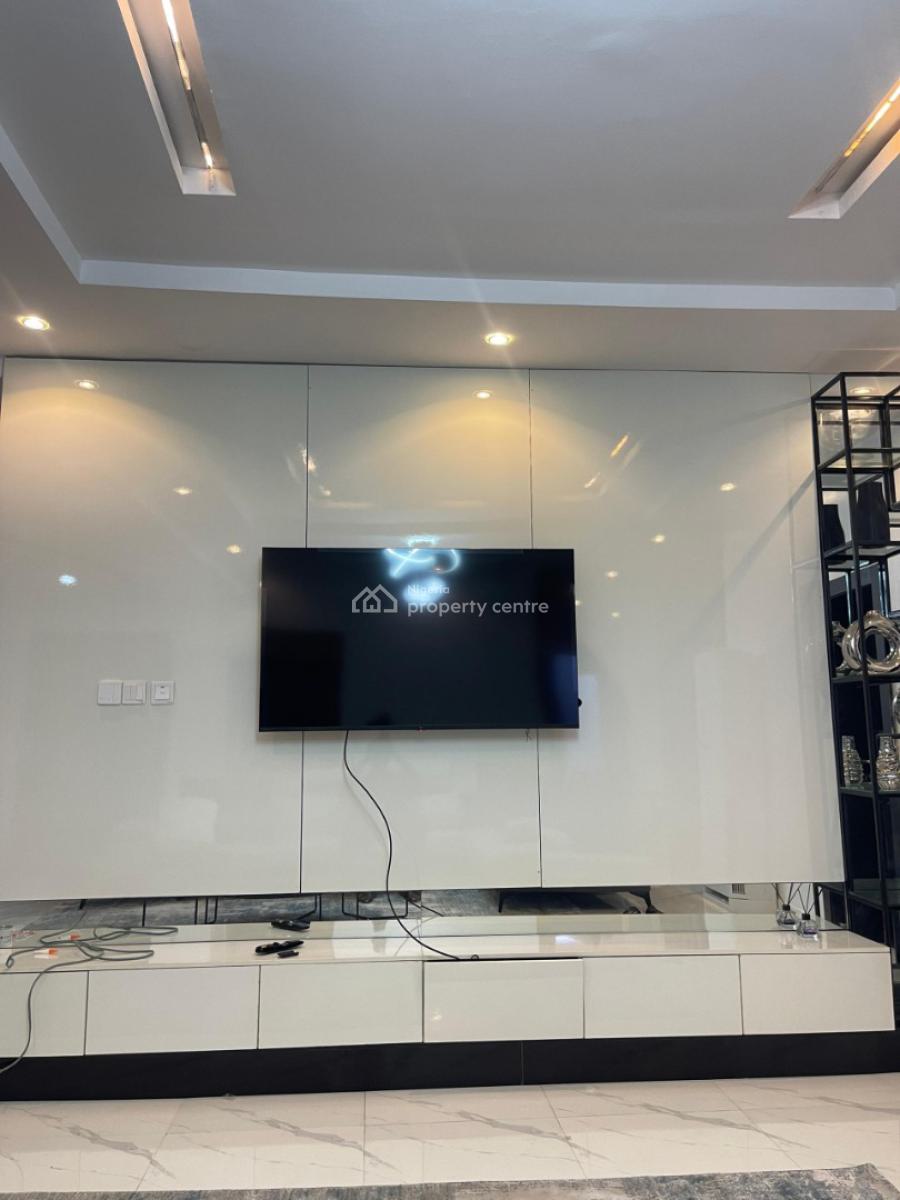 Newly Built Furnished 3 Bedroom Flat with Bq in a Secured Estate, Off Freedom Way, Lekki Phase 1, Lekki, Lagos, Flat / Apartment for Rent