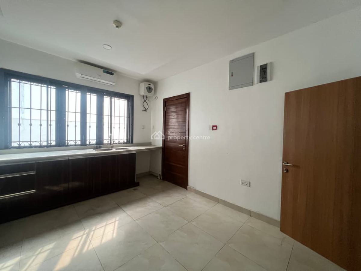 Newly Built 4 -bedroom Terrace House, Banana Island, Ikoyi, Lagos, Terraced Duplex for Rent