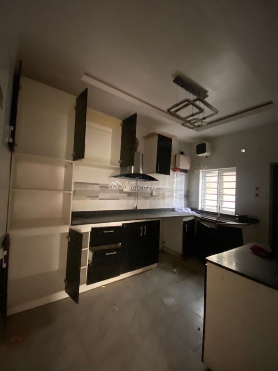 Spacious 4 Bedroom Terence Duplex to in a Secured Estate, Shoprite Monastery Road, Sangotedo, Ajah, Lagos, Terraced Duplex for Rent