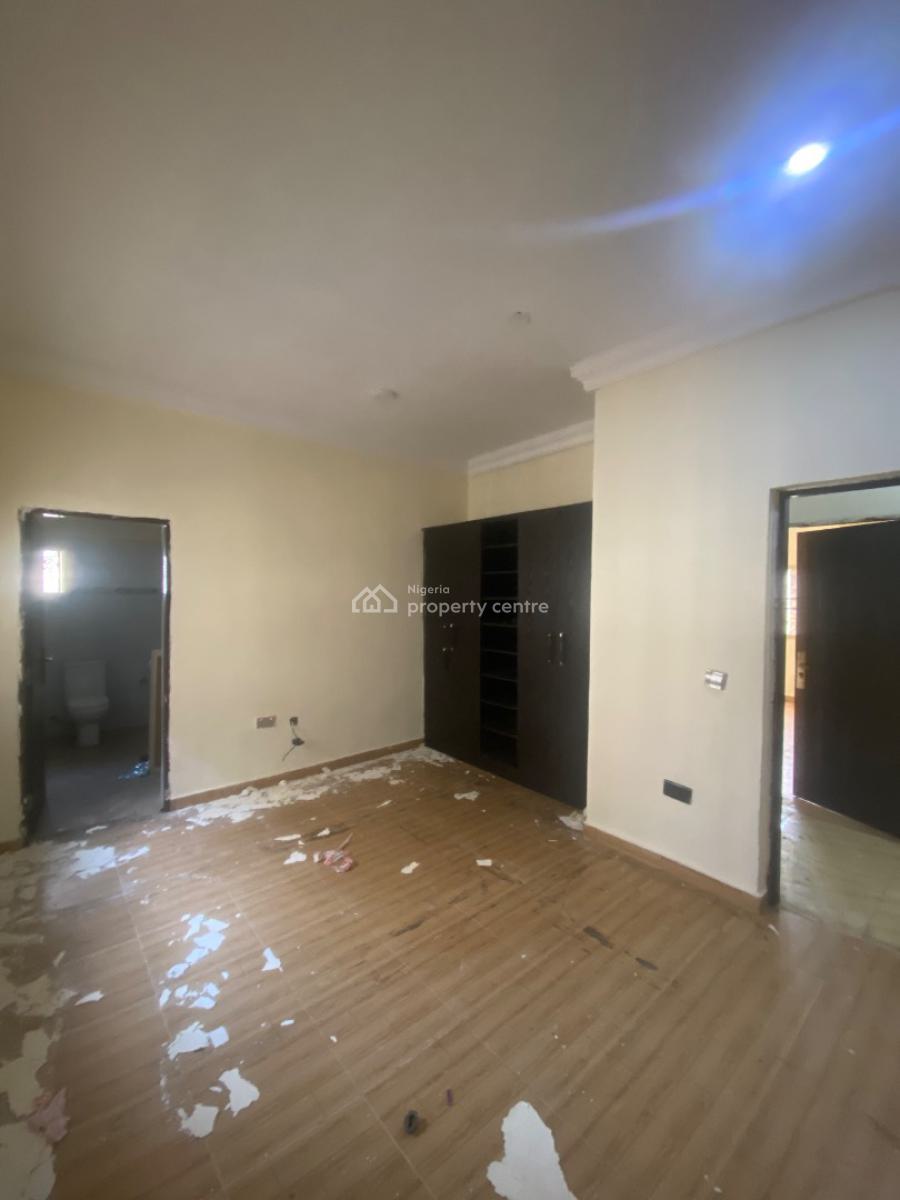 Spacious 3bedroom Apartment, Oral Estate, Lekki Phase 2, Lekki, Lagos, Flat / Apartment for Rent