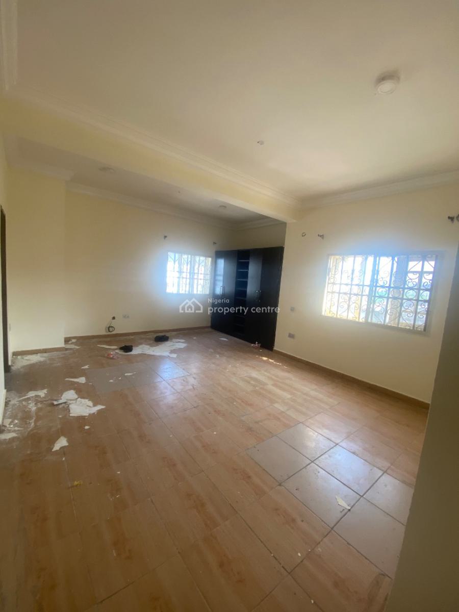Spacious 3bedroom Apartment, Oral Estate, Lekki Phase 2, Lekki, Lagos, Flat / Apartment for Rent