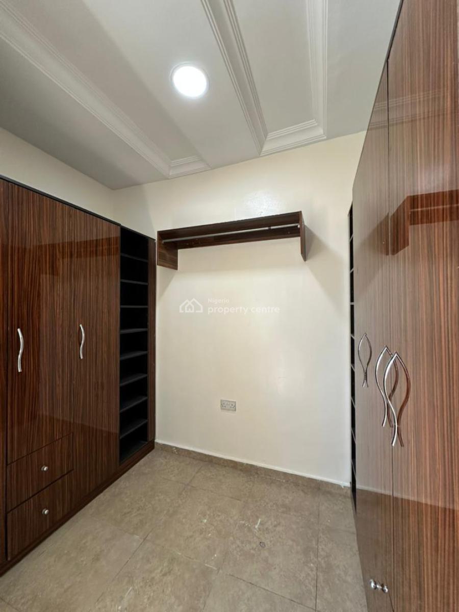 Lovely Serviced 3 Bedroom Flat with a Room Bq, Lekki Phase 1, Lekki, Lagos, Flat / Apartment for Rent