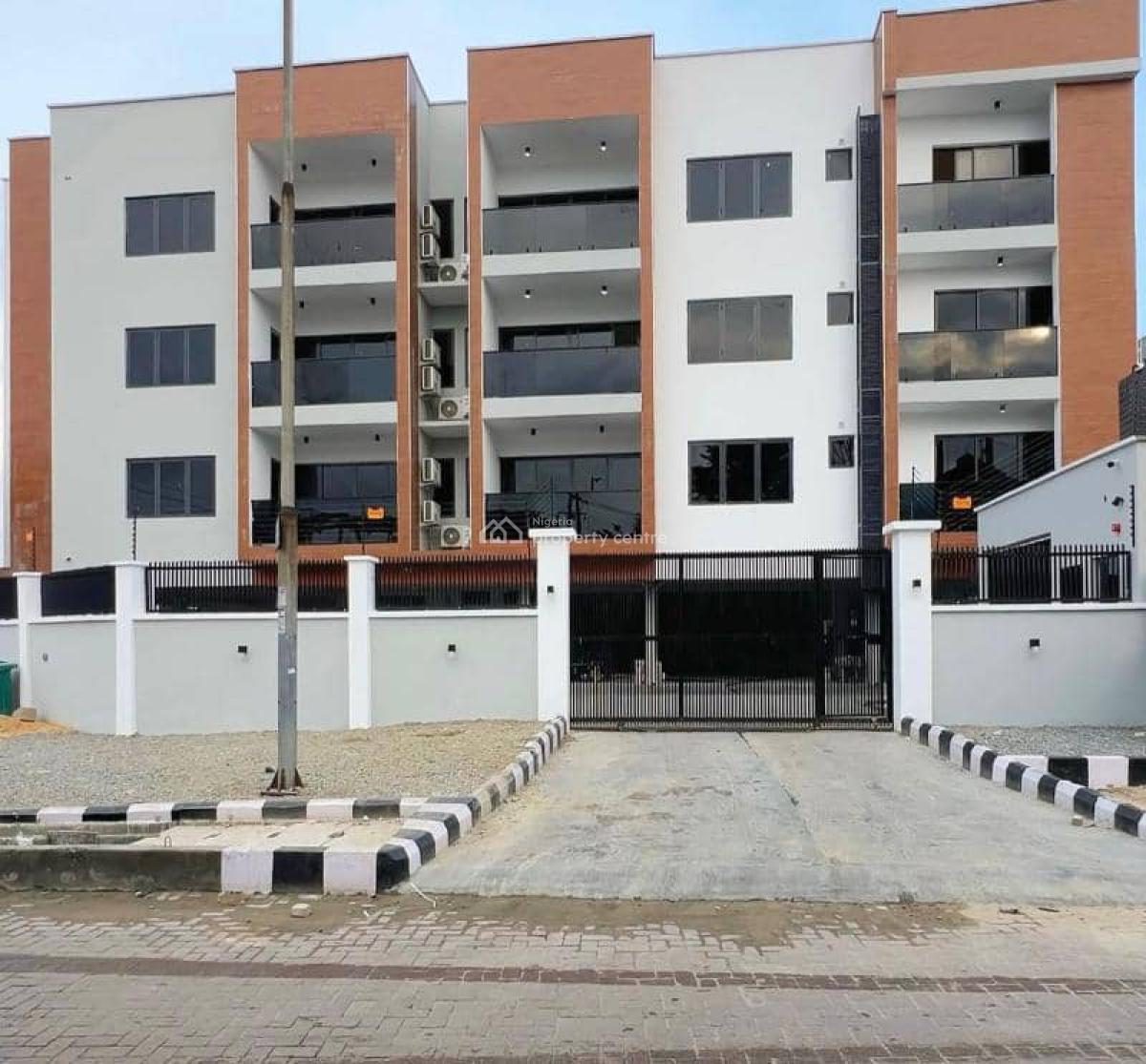 2 Bedrooms Apartment @ Lekki Phase1, Lekki Phase1 Off Freedom Way, Lekki Phase 1, Lekki, Lagos, Block of Flats for Sale