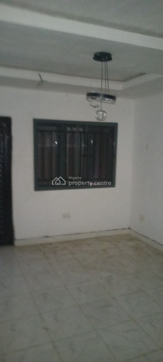 Lovely 2 Bedrooms Flat Available in Decent Location on Tarred Road, Tipper, Ketu, Lagos, Flat / Apartment for Rent
