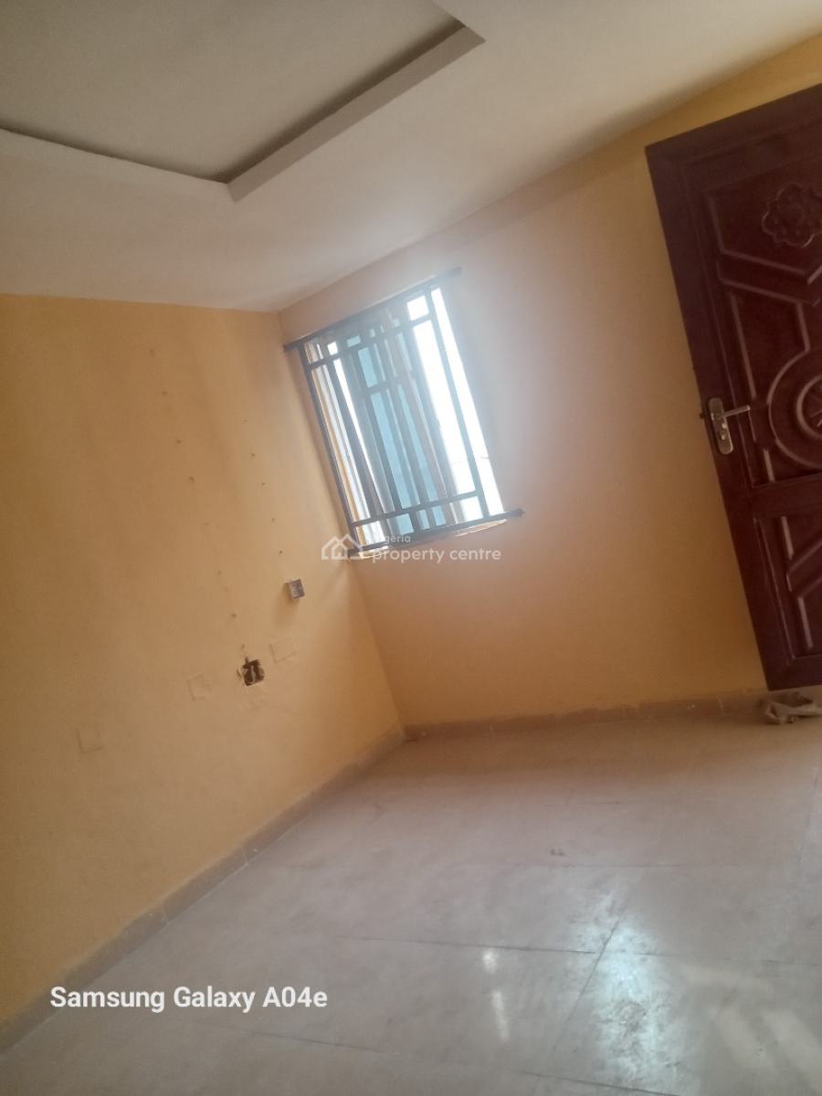 Spacious Fine Self Contain, Upstairs, Royal Palm Will Estate, Badore, Ajah, Lagos, Self Contain (single Rooms) for Rent