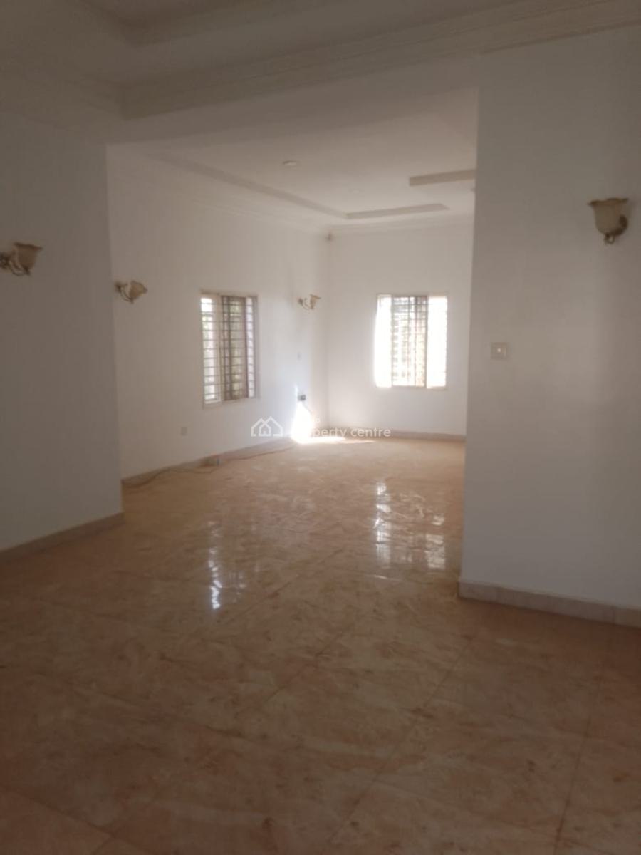 3 Bedrooms Terrace Duplex with Bq Tarred Road All Through 12m Annum, Mabushi, Abuja, Terraced Duplex for Rent
