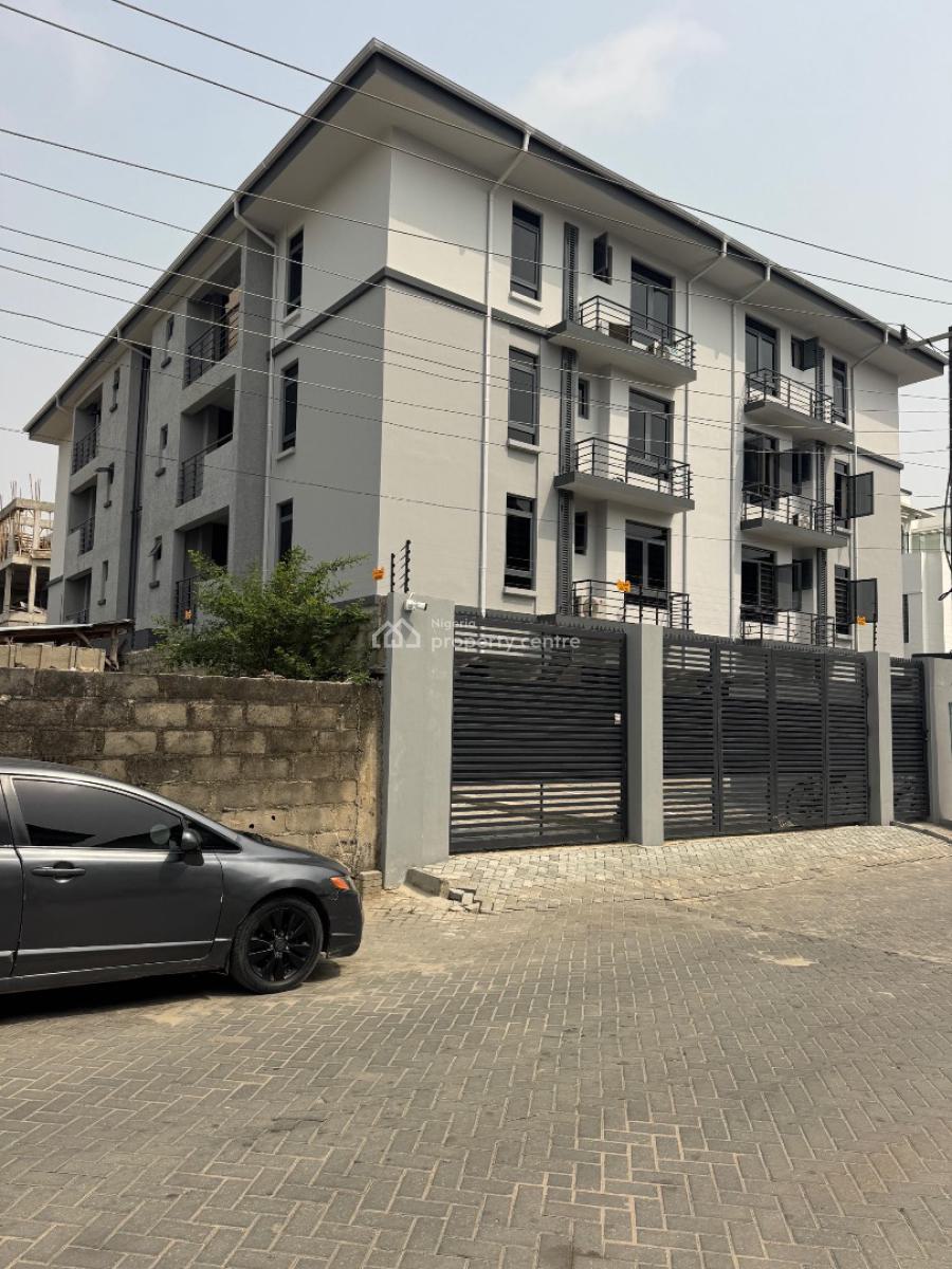 Spacious Fully Serviced  2 Bedroom Apartment, Osapa London Lekki, Lekki, Lagos, Flat / Apartment for Sale