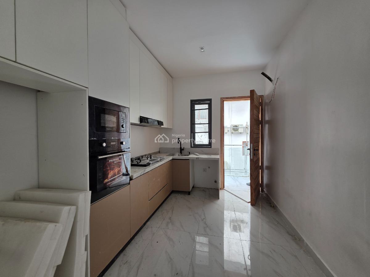 Brand New, Massive & Luxury 2 Bedroom Apartment, Lekki Phase 1, Lekki, Lagos, Flat / Apartment for Sale