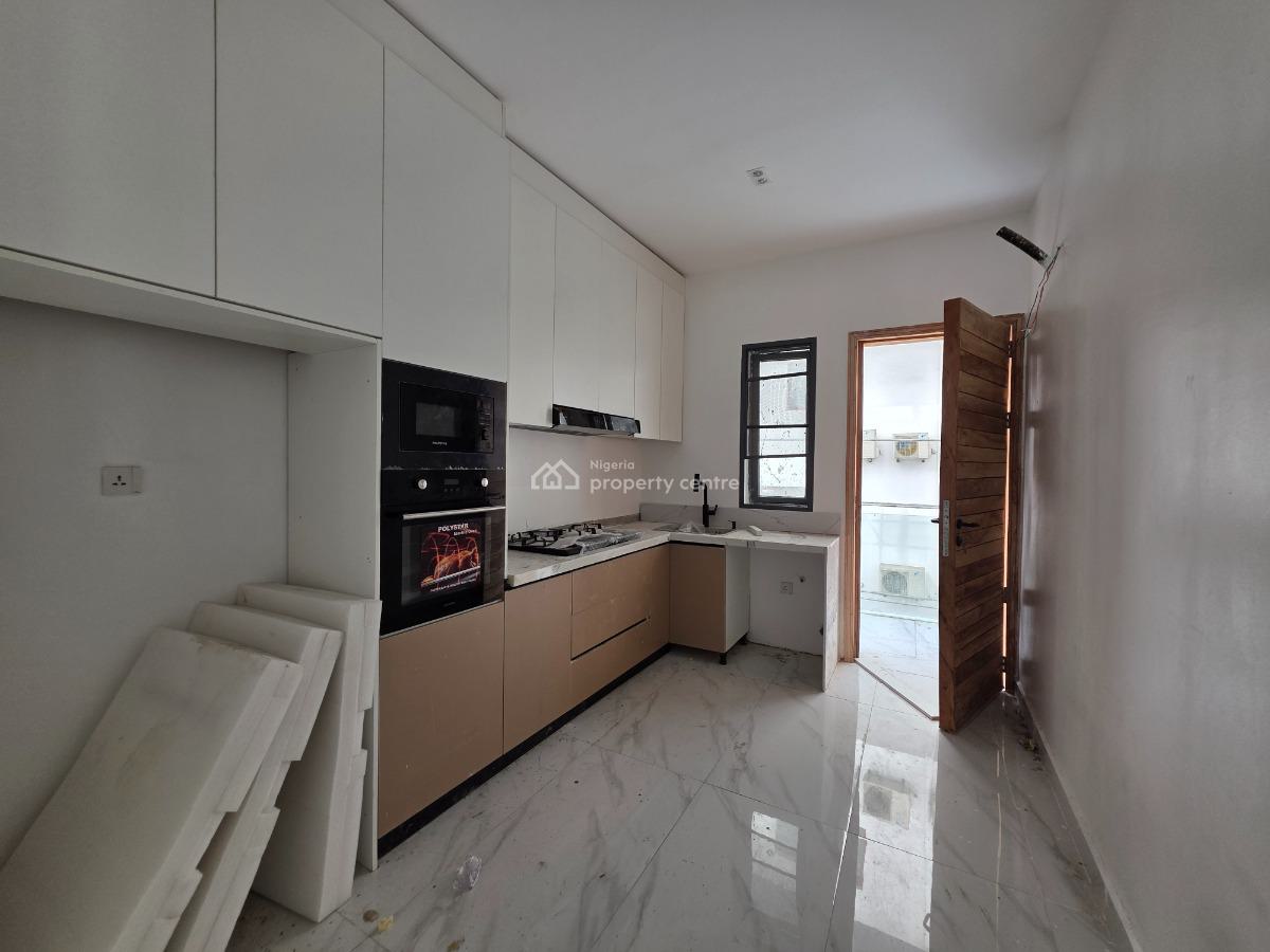 Brand New, Massive & Luxury 2 Bedroom Apartment, Lekki Phase 1, Lekki, Lagos, Flat / Apartment for Sale