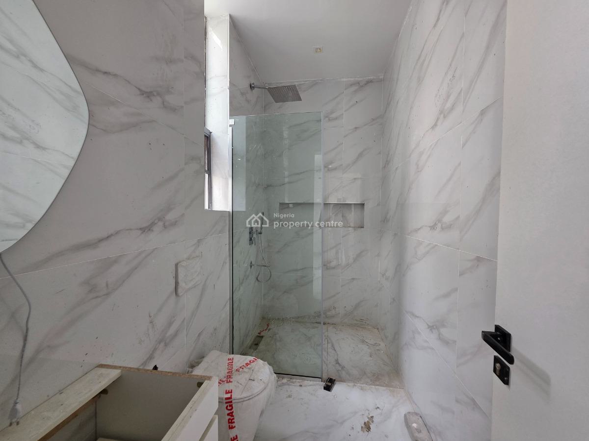 Brand New, Massive & Luxury 2 Bedroom Apartment, Lekki Phase 1, Lekki, Lagos, Flat / Apartment for Sale