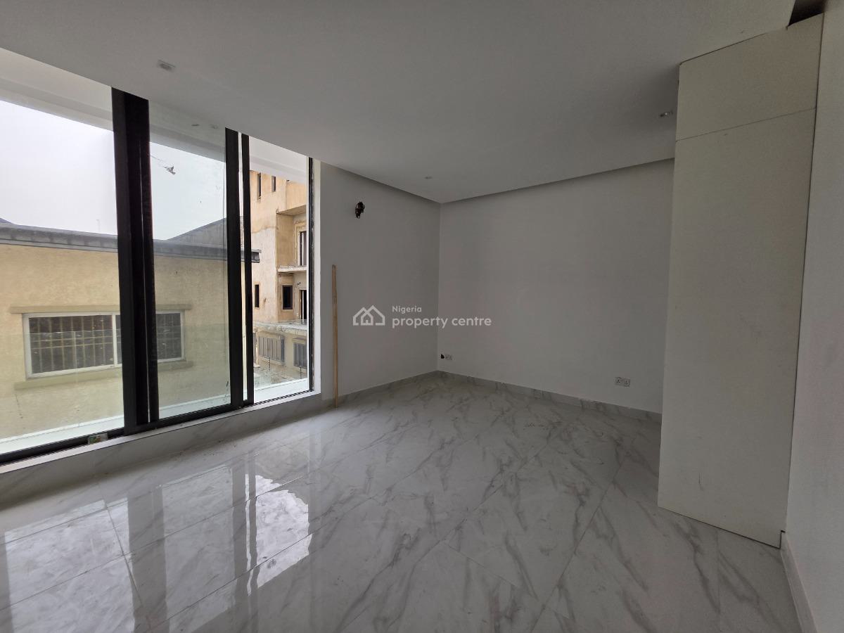 Brand New, Massive & Luxury 2 Bedroom Apartment, Lekki Phase 1, Lekki, Lagos, Flat / Apartment for Sale