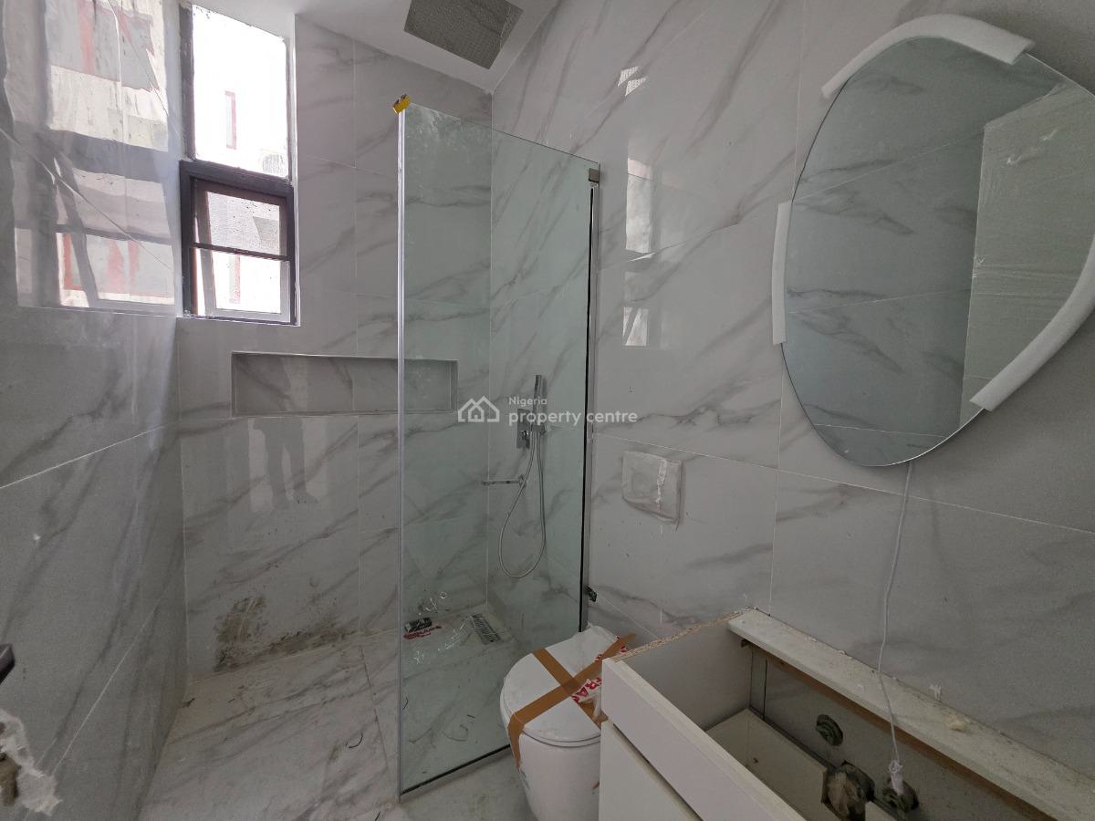 Brand New, Massive & Luxury 2 Bedroom Apartment, Lekki Phase 1, Lekki, Lagos, Flat / Apartment for Sale