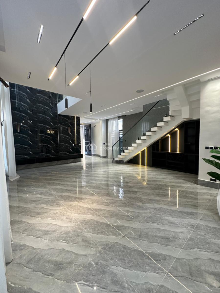 Outstanding Luxury Spacious 5 Bedroom Fully Detached Duplex with Bq, Chevron, Lekki Phase 2, Lekki, Lagos, Detached Duplex for Sale