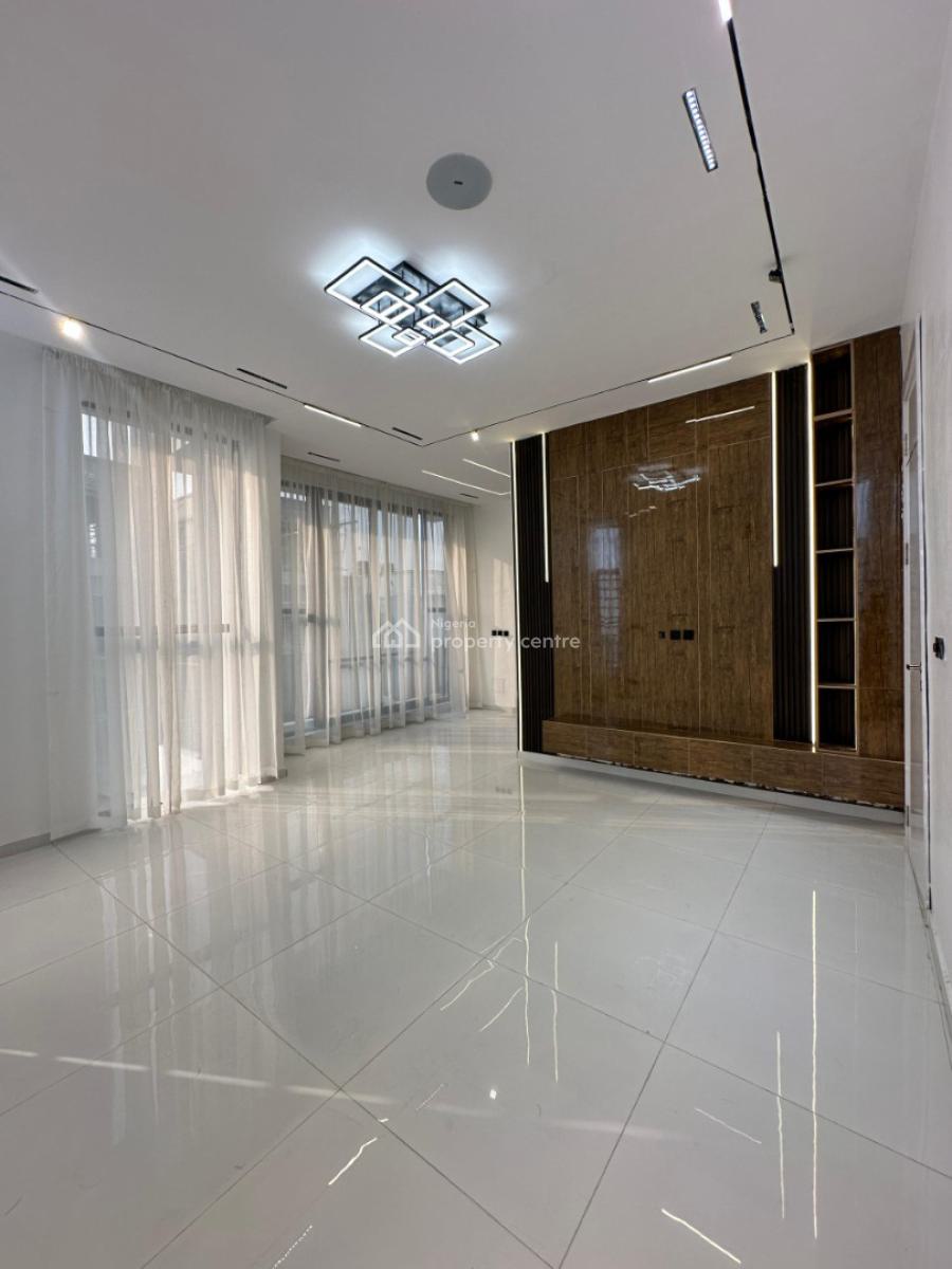 Outstanding Luxury Spacious 5 Bedroom Fully Detached Duplex with Bq, Chevron, Lekki Phase 2, Lekki, Lagos, Detached Duplex for Sale