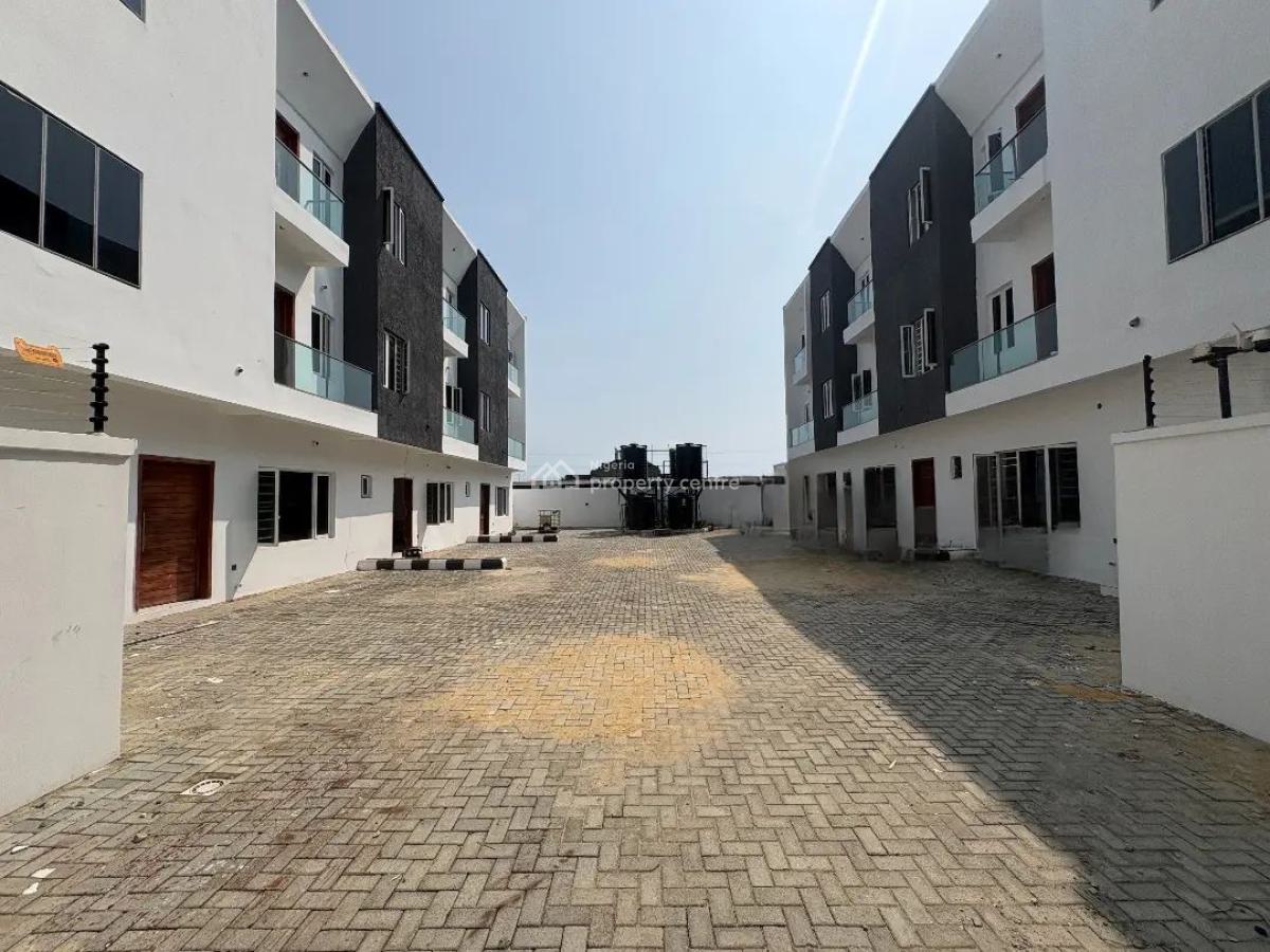 Spacious Fully Serviced   4 Bedroom Terrace Duplex  with a Bq, Ikate Lekki, Lekki, Lagos, Terraced Duplex for Sale
