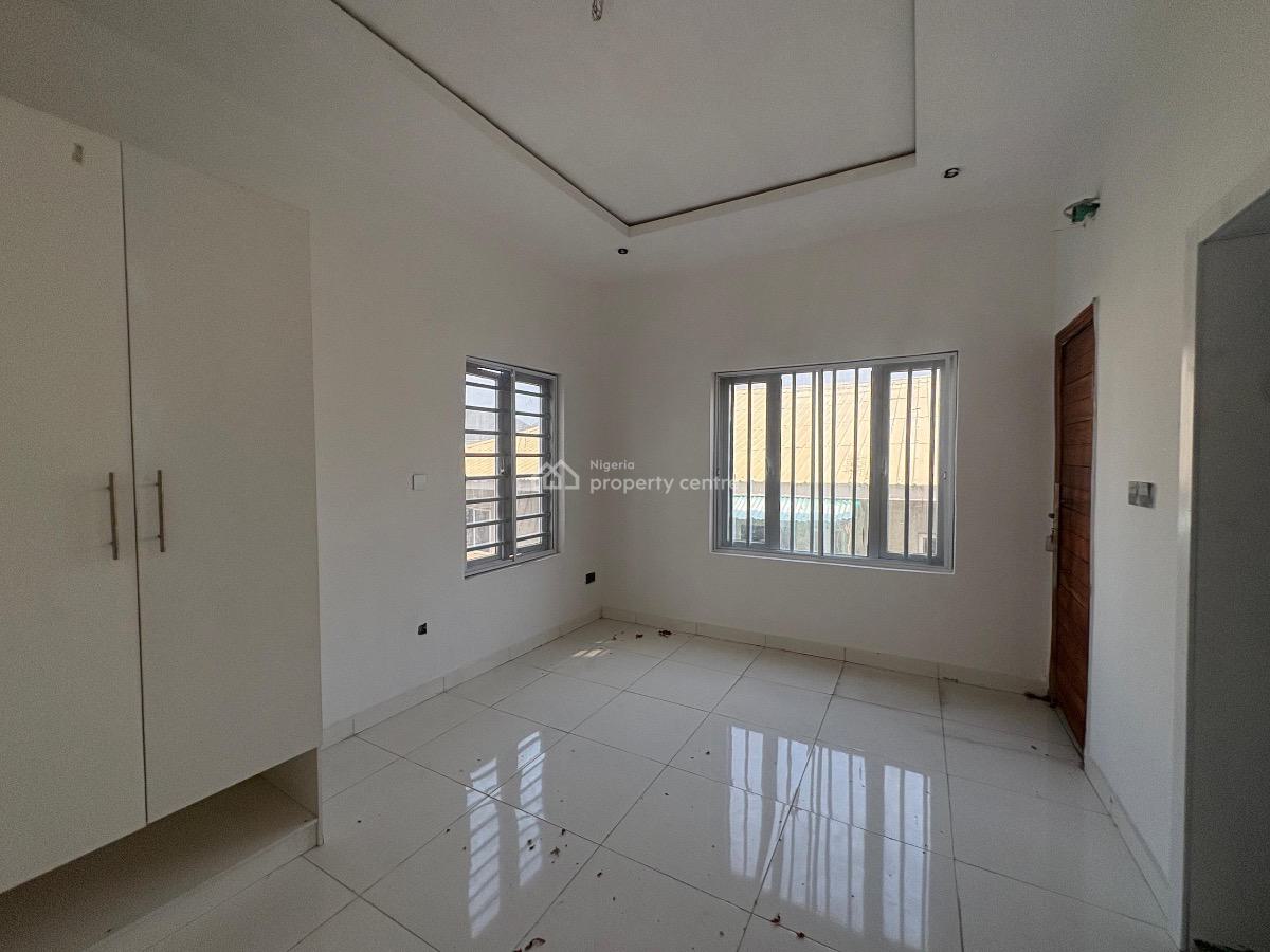 Spacious Fully Serviced   4 Bedroom Terrace Duplex  with a Bq, Ikate Lekki, Lekki, Lagos, Terraced Duplex for Sale