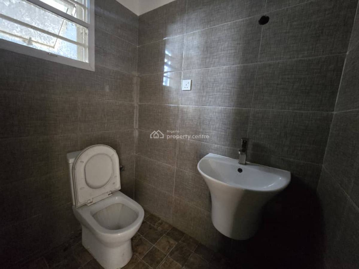 Tastefully Finished & Serviced 4-bedroom Terrace Duplex with Bq, Lekki Phase 1, Lekki, Lagos, Terraced Duplex for Sale