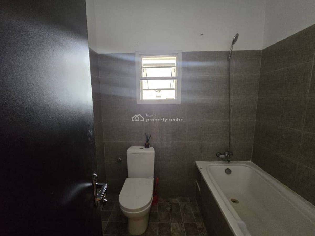 Tastefully Finished & Serviced 4-bedroom Terrace Duplex with Bq, Lekki Phase 1, Lekki, Lagos, Terraced Duplex for Sale