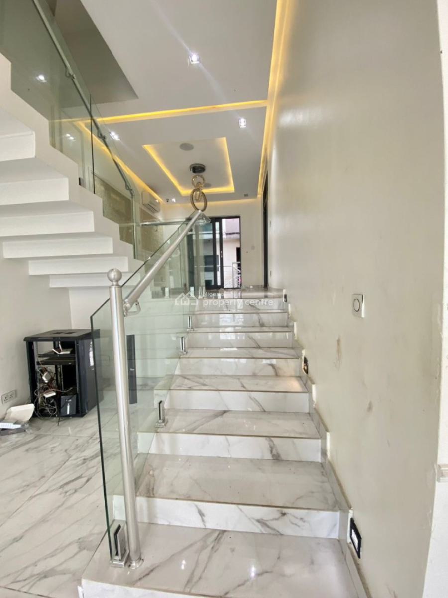 5 Bedrooms Semi Detached House, Ikoyi, Lagos, Semi-detached Duplex for Sale